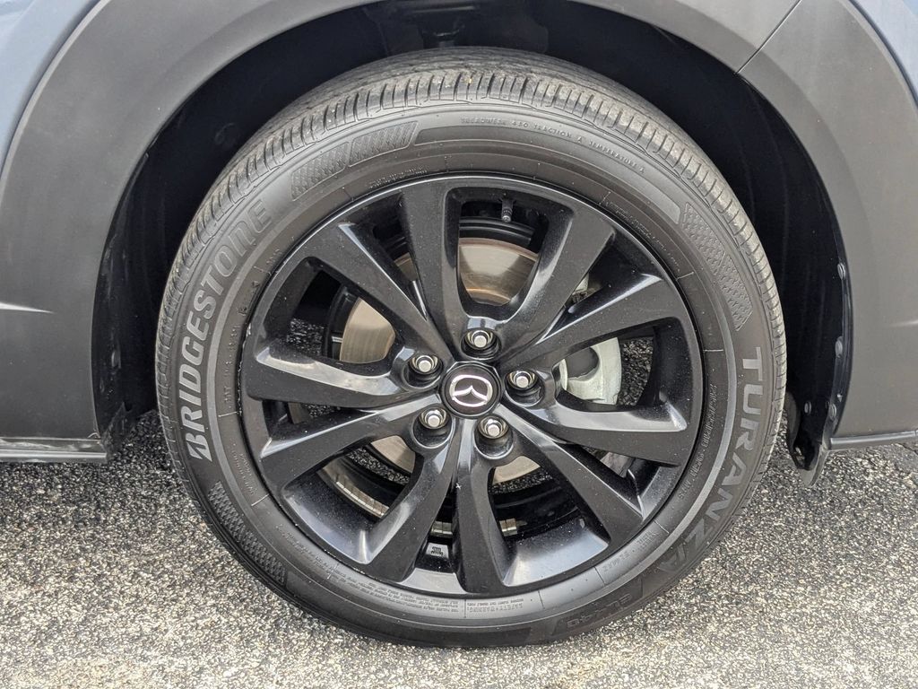 2025 Mazda CX-30 Carbon Edition - Photo 30