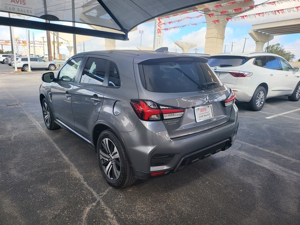 Thumbnail: 2024 Mitsubishi Outlander Sport - 8