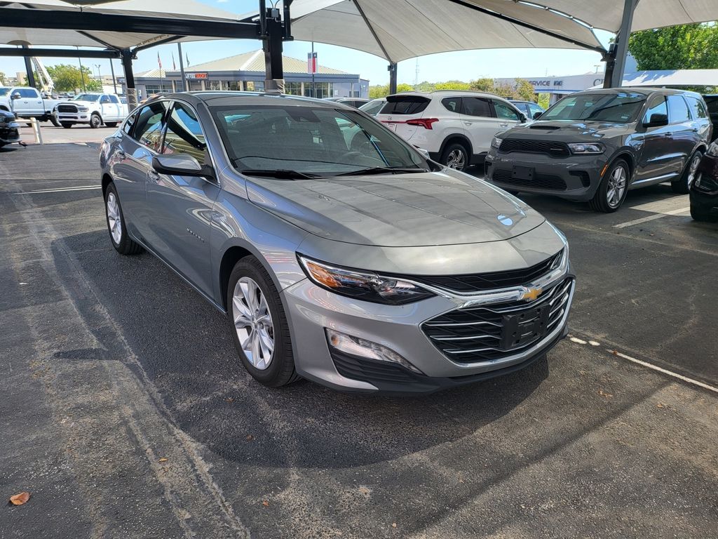 Thumbnail: 2024 Chevrolet Malibu - 3