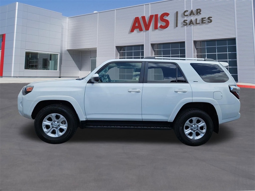Thumbnail: 2024 Toyota 4Runner - 10