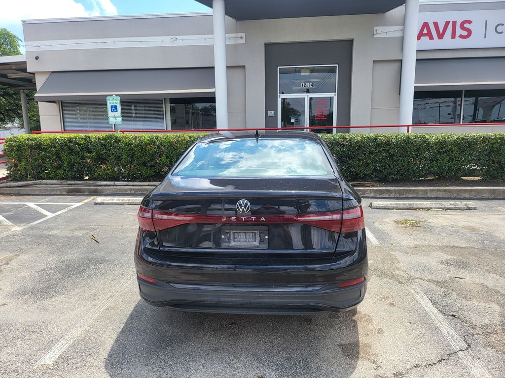 Thumbnail: 2025 Volkswagen Jetta - 5