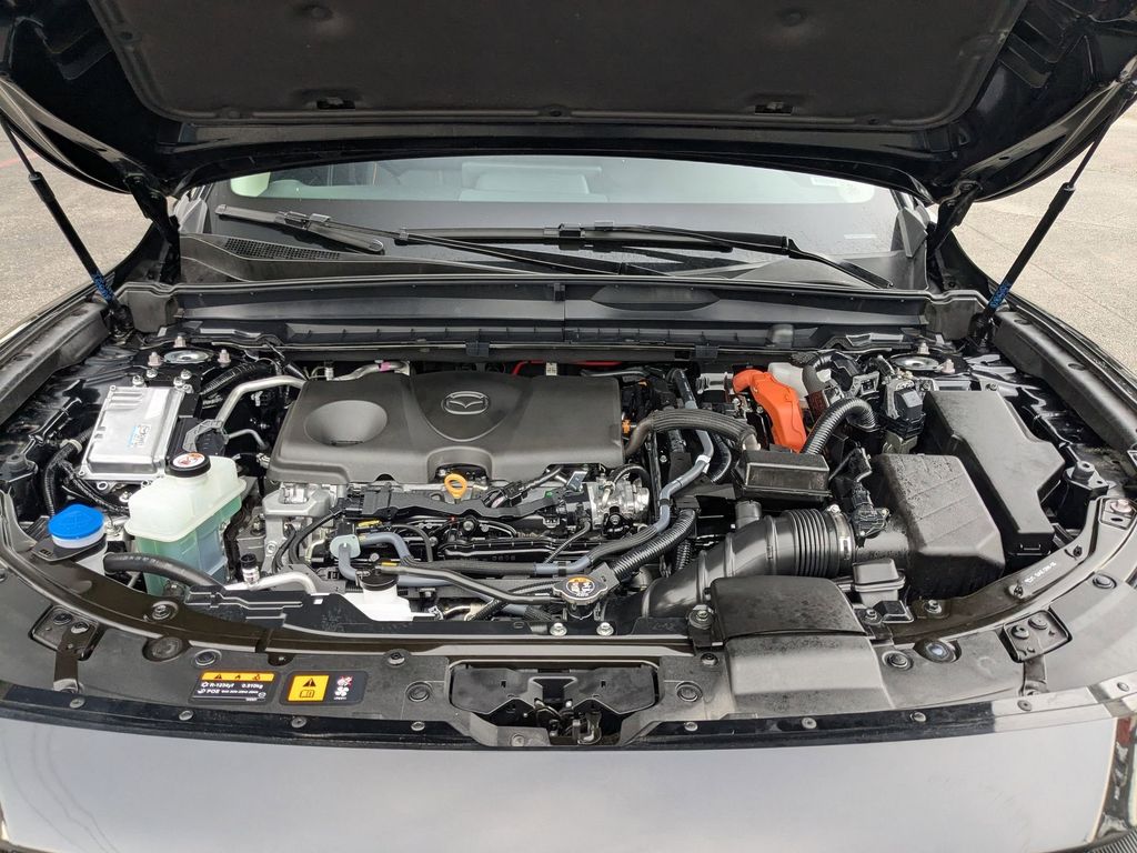 Thumbnail: 2025 Mazda CX-50 - 28