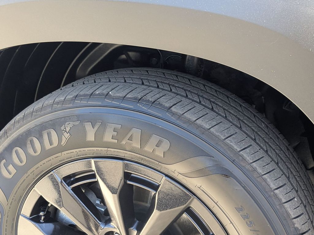 Thumbnail: 2025 Mazda CX-50 - 29