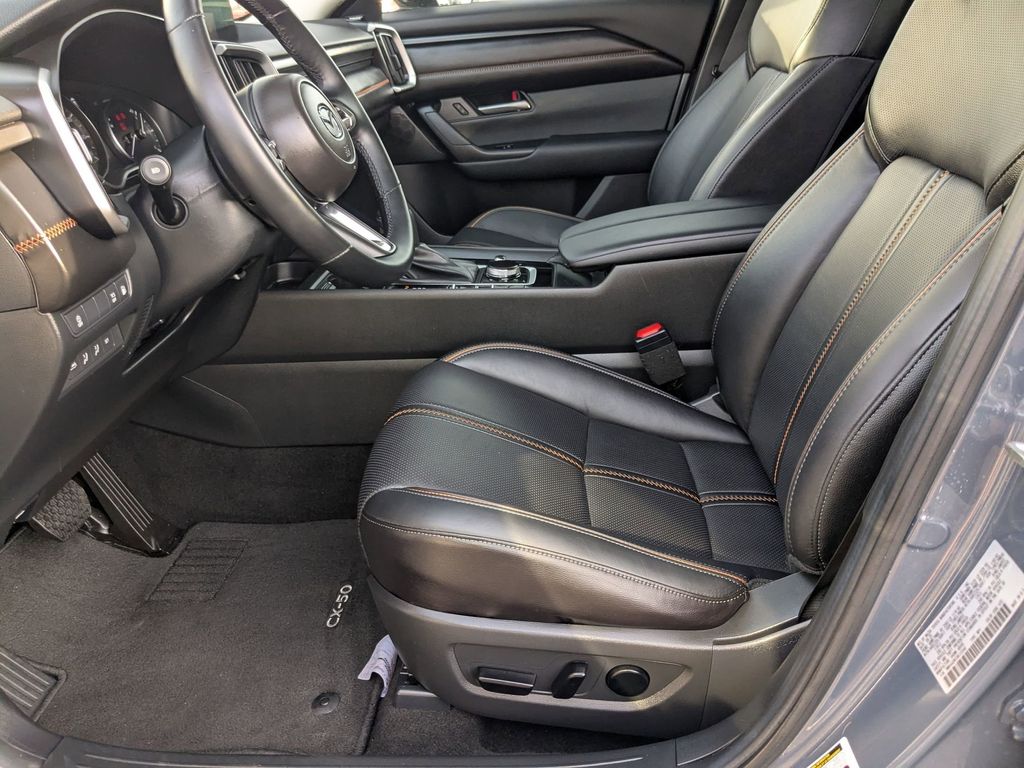 Thumbnail: 2025 Mazda CX-50 - 11