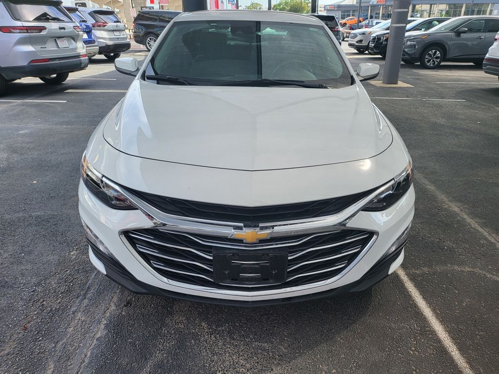 Thumbnail: 2024 Chevrolet Malibu - 2