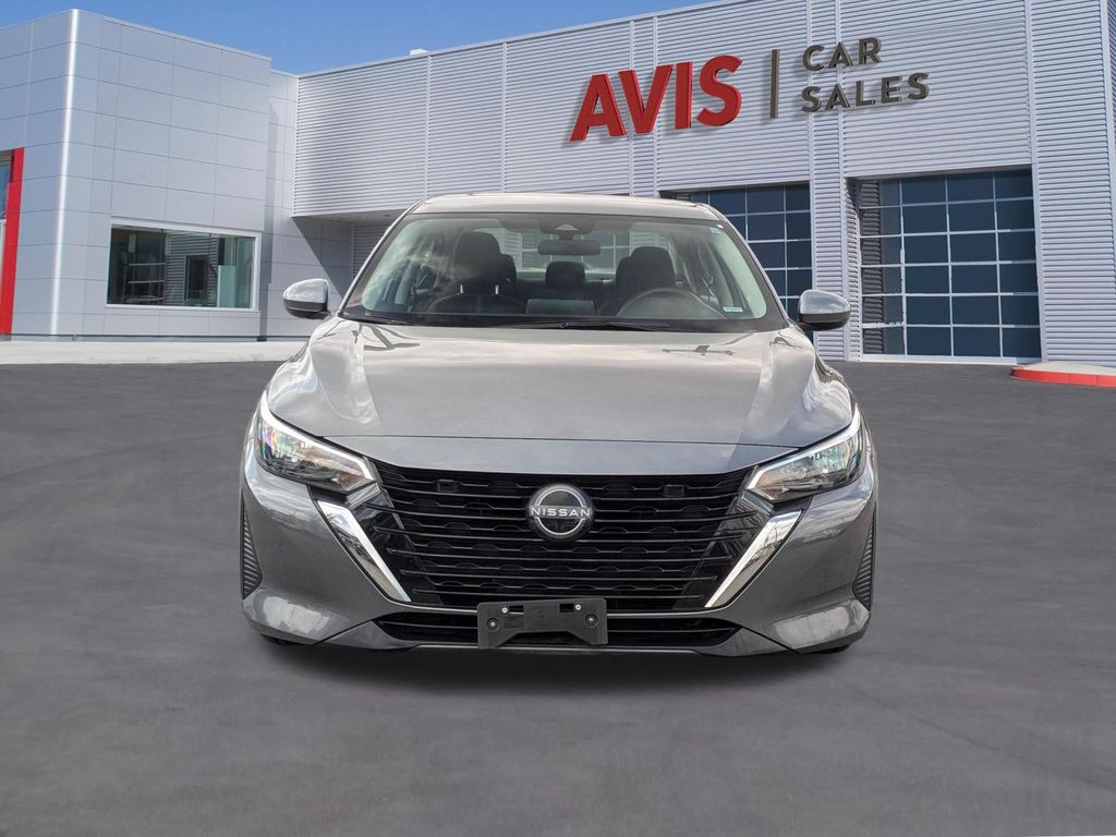 Thumbnail: 2025 Nissan Sentra - 10