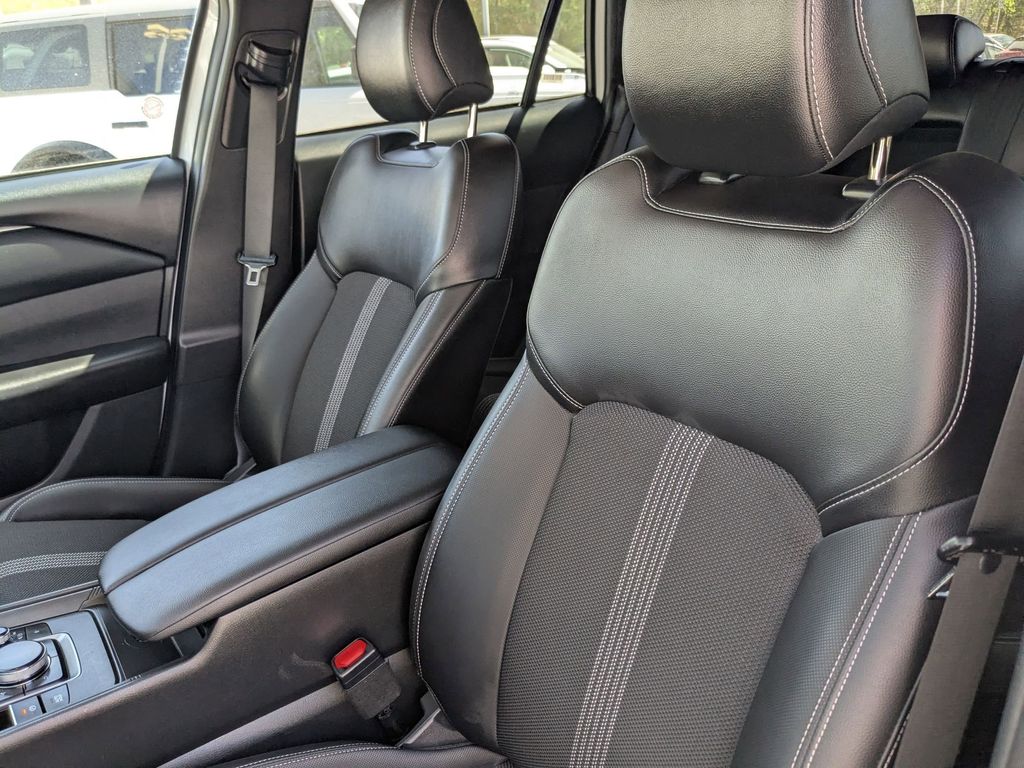 Thumbnail: 2025 Mazda CX-50 - 14