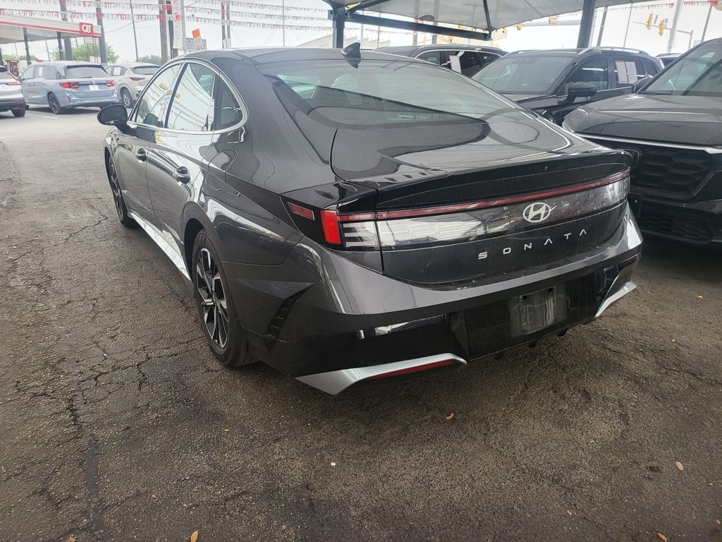 Thumbnail: 2025 Hyundai Sonata - 10