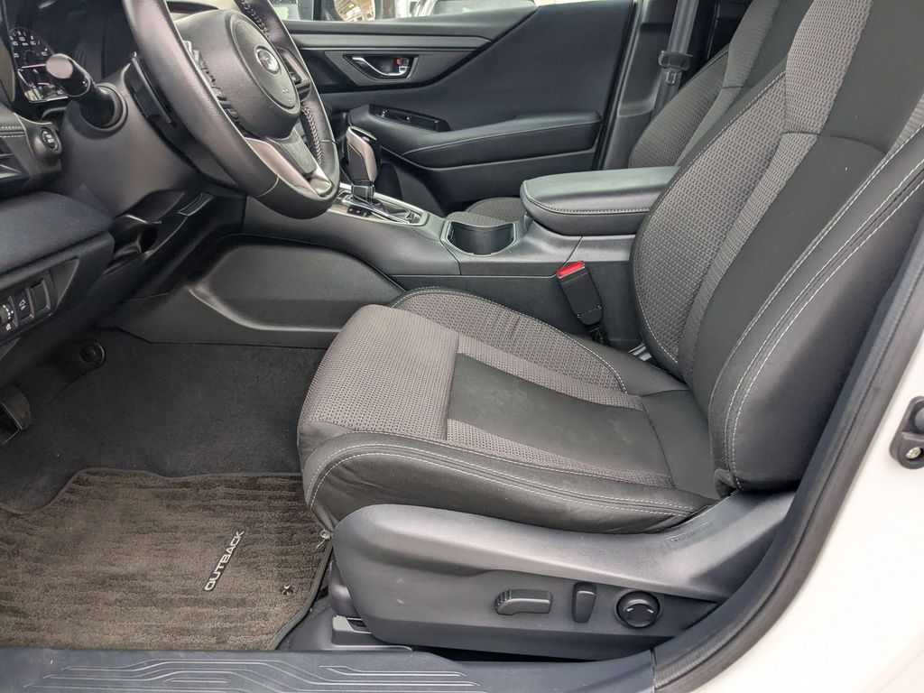 Thumbnail: 2025 Subaru Outback - 11