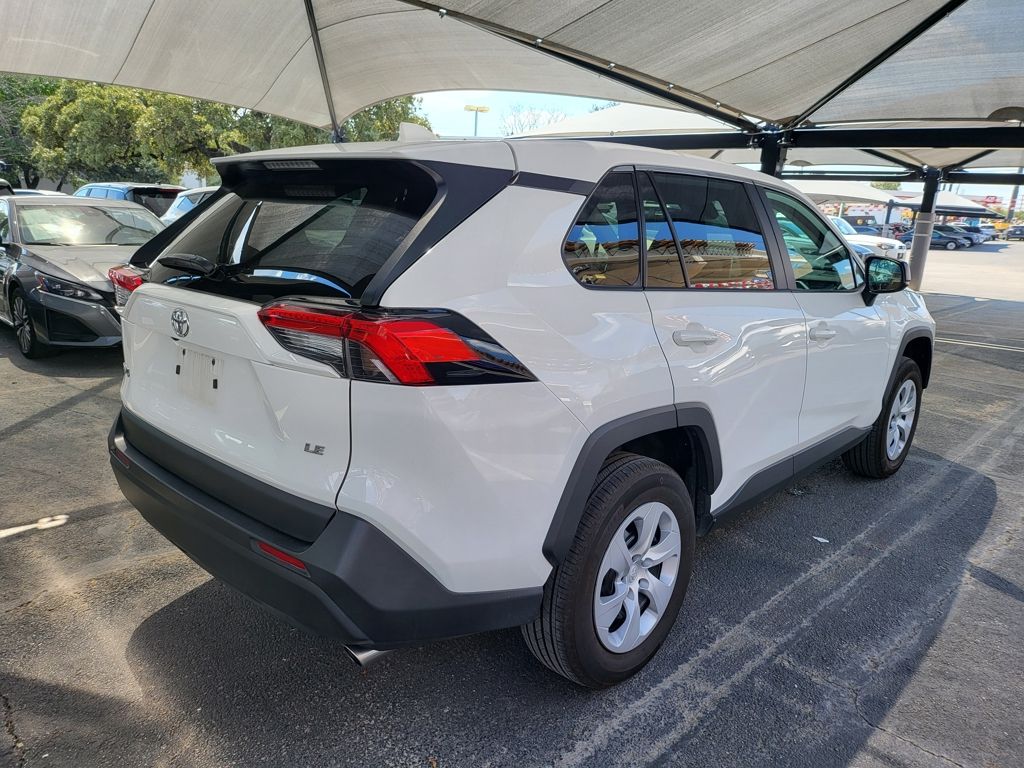Thumbnail: 2025 Toyota RAV4 - 3