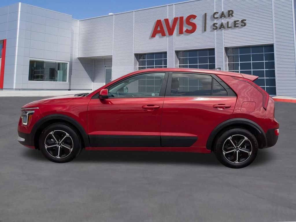 Thumbnail: 2025 Kia Niro - 2