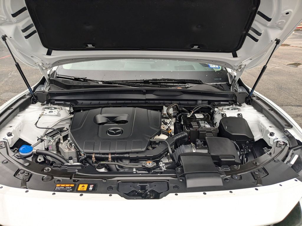 Thumbnail: 2025 Mazda CX-50 - 23