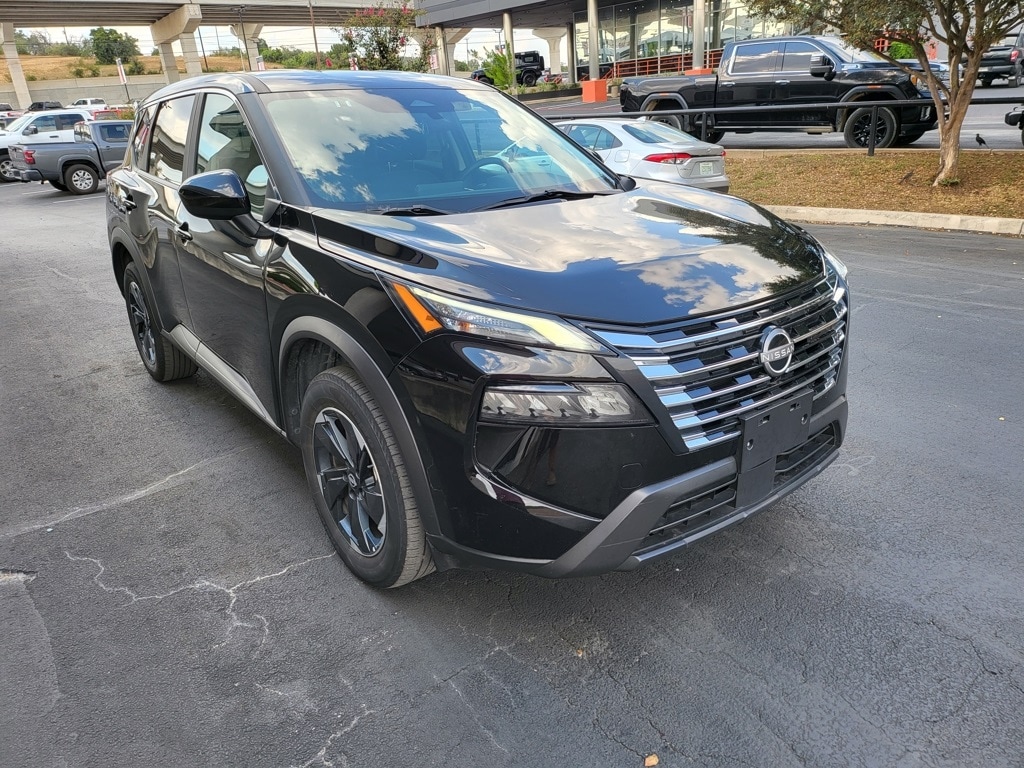 Thumbnail: 2024 Nissan Rogue - 3