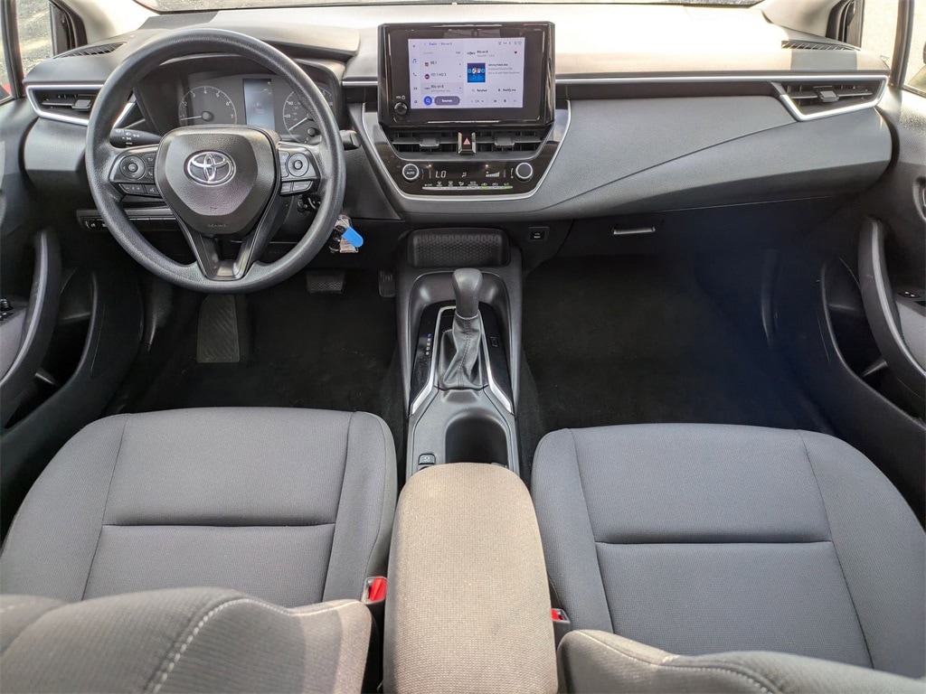 2024 Toyota Corolla LE 28