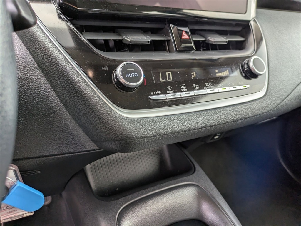 2024 Toyota Corolla LE 16
