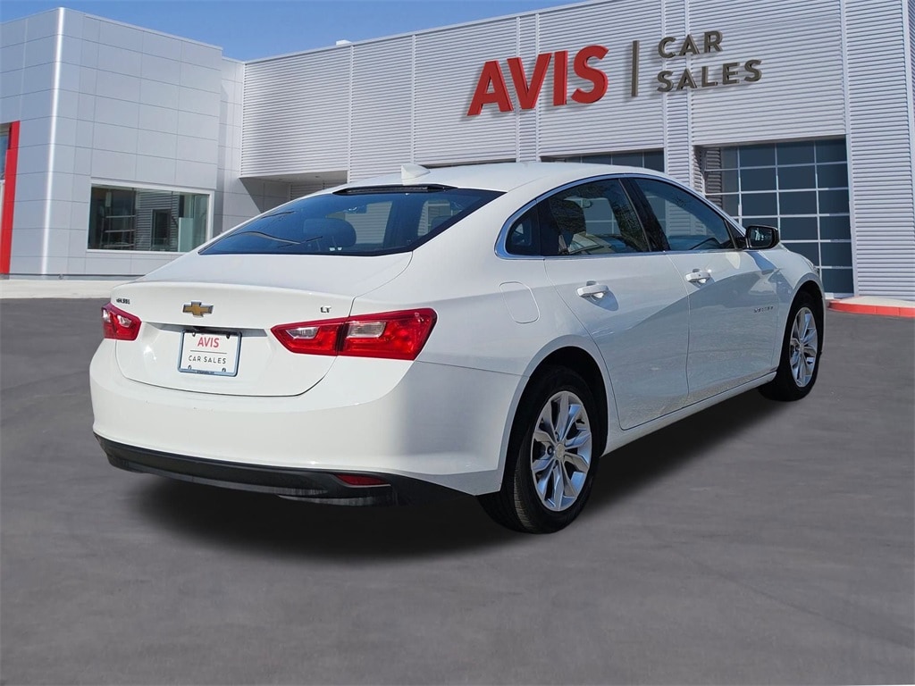 Thumbnail: 2023 Chevrolet Malibu - 6