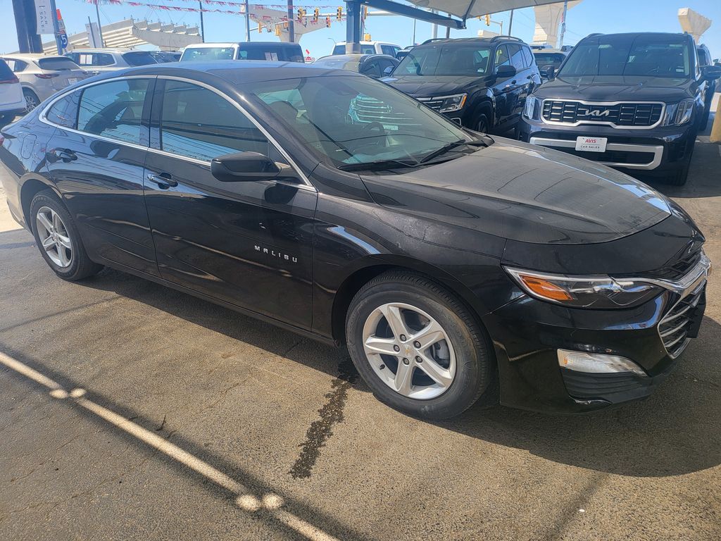 Thumbnail: 2024 Chevrolet Malibu - 13