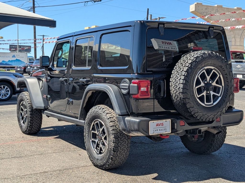 Thumbnail: 2025 Jeep Wrangler - 3