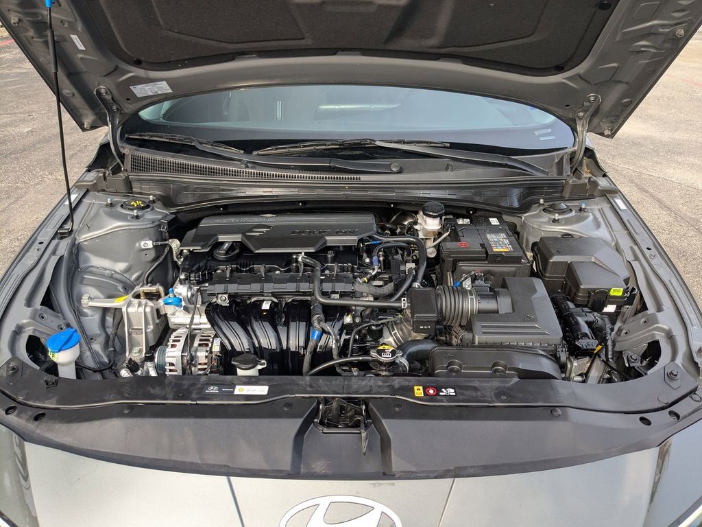 Thumbnail: 2025 Hyundai Elantra - 27