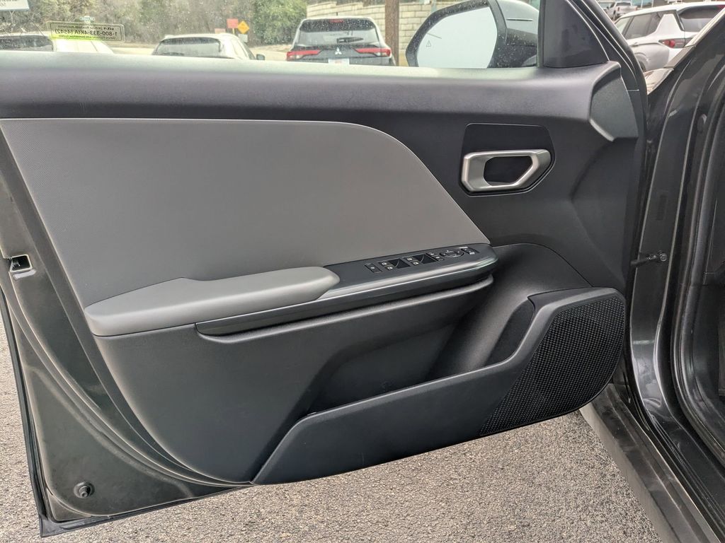 Thumbnail: 2025 Kia K4 - 15