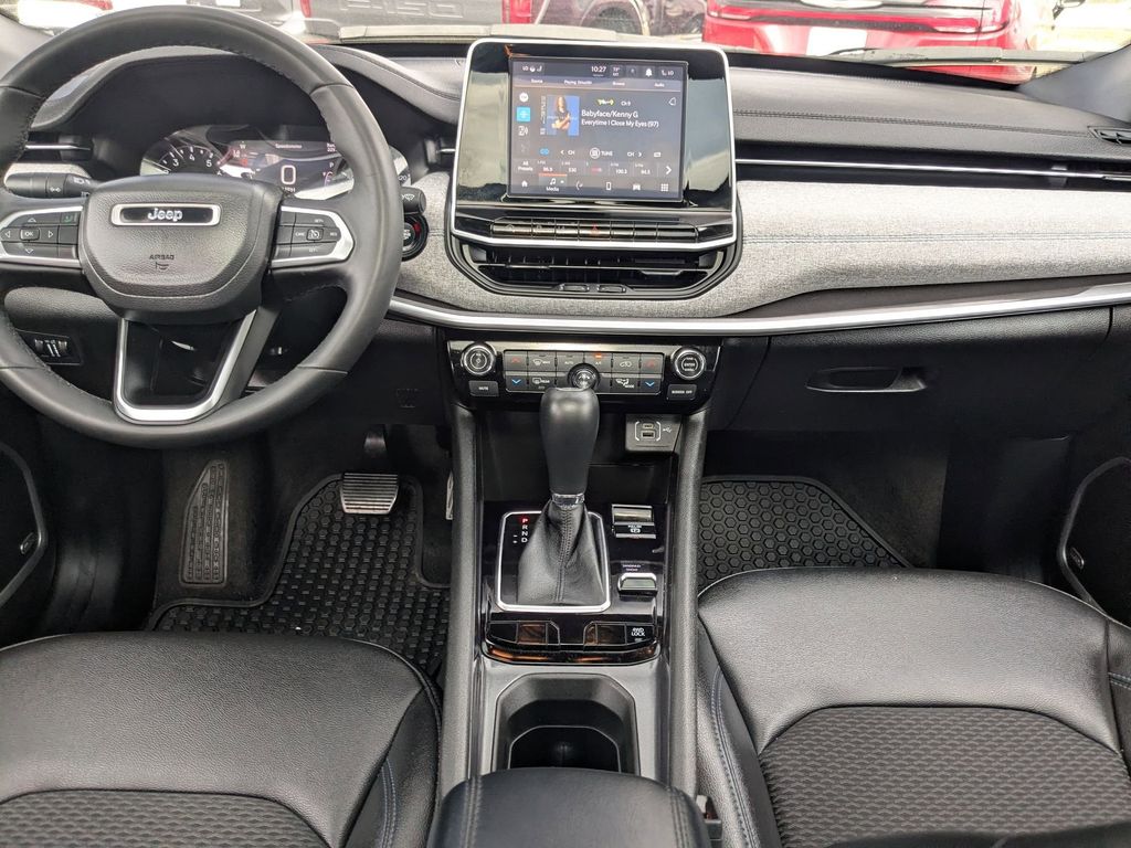 Thumbnail: 2025 Jeep Compass - 24