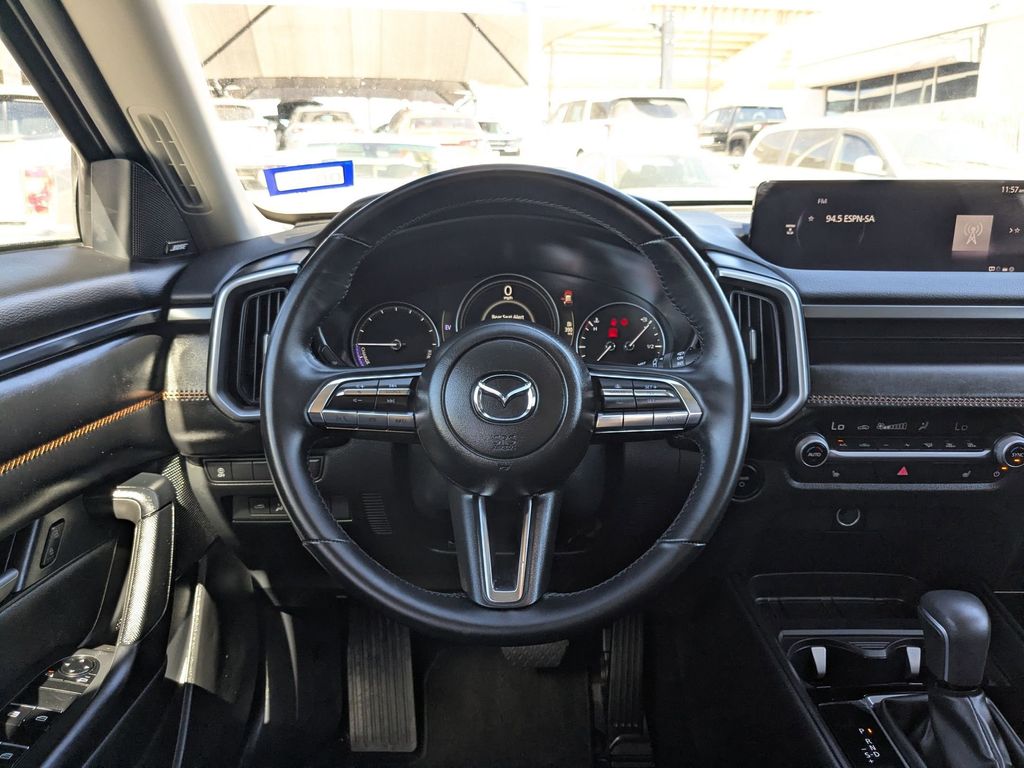 Thumbnail: 2025 Mazda CX-50 - 25