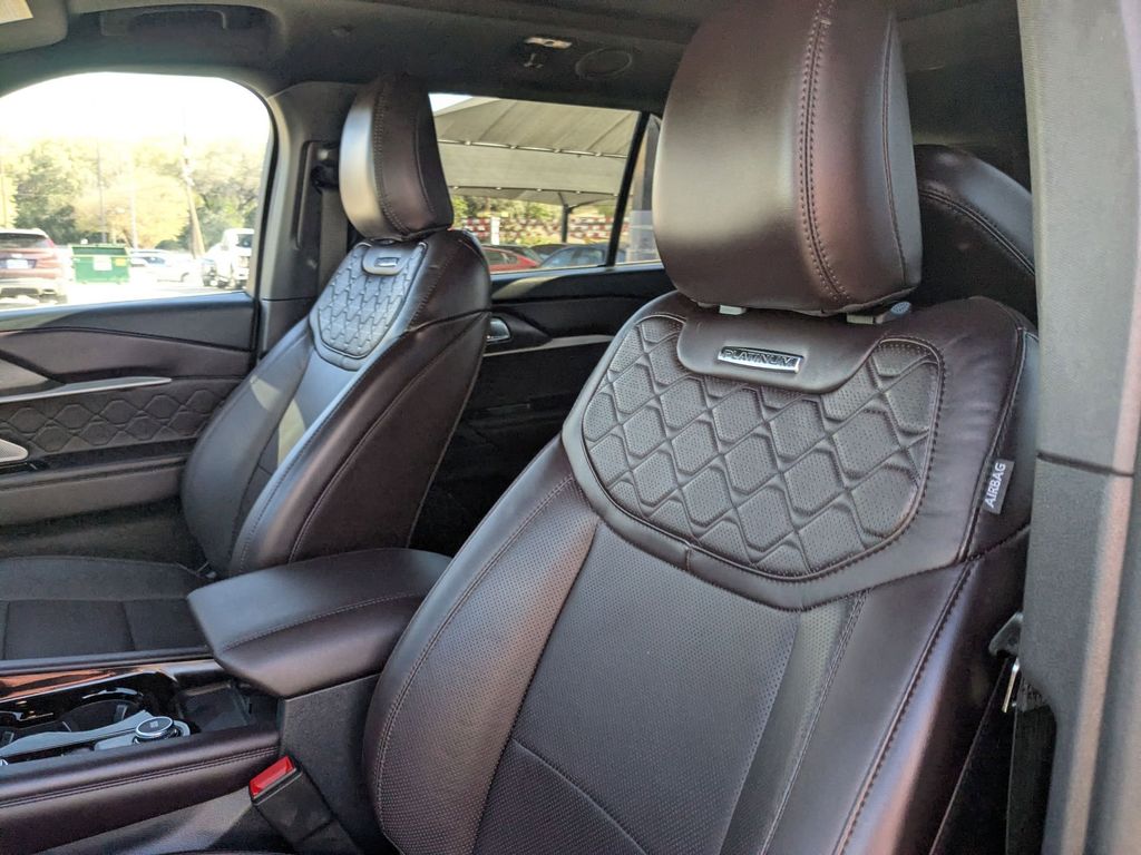 Thumbnail: 2025 Ford Explorer - 13