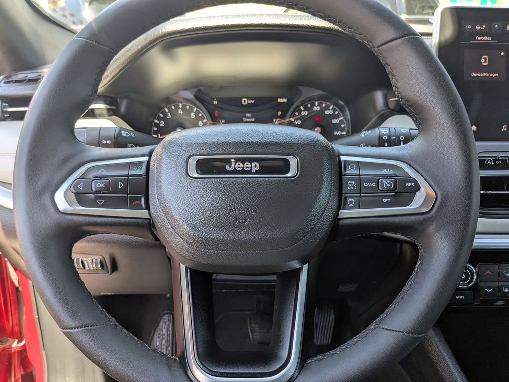 Thumbnail: 2025 Jeep Compass - 17