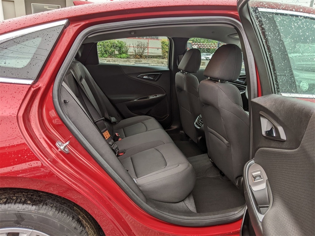 2024 Chevrolet Malibu LT 30
