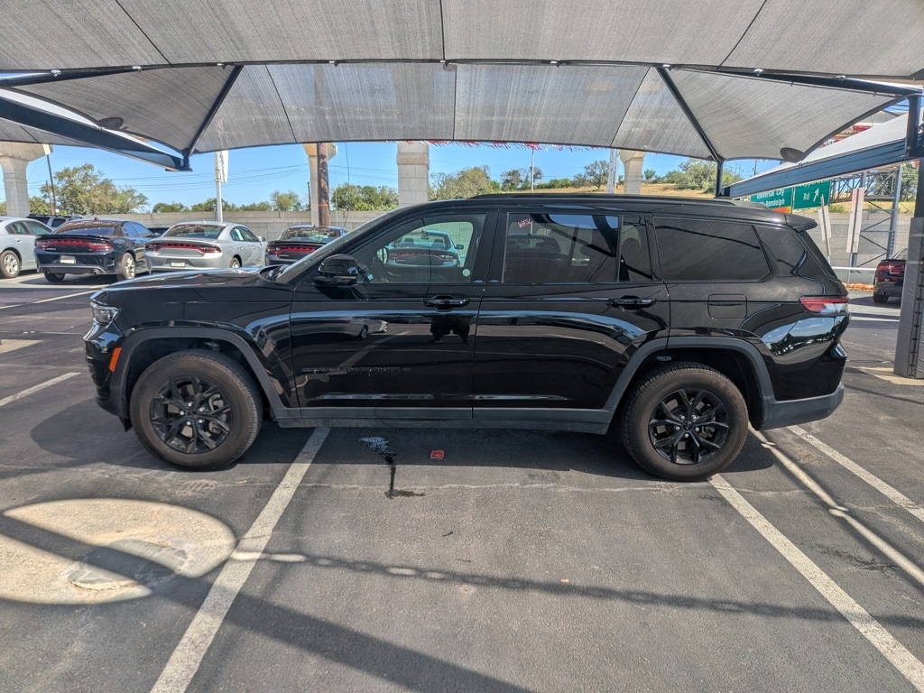 Thumbnail: 2024 Jeep Grand Cherokee L - 7