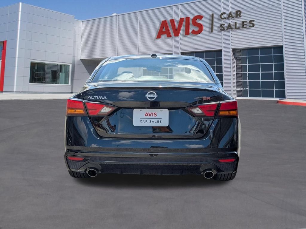 Thumbnail: 2025 Nissan Altima - 5