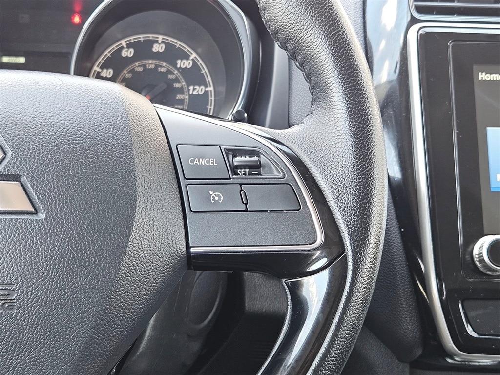 Thumbnail: 2024 Mitsubishi Outlander Sport - 24