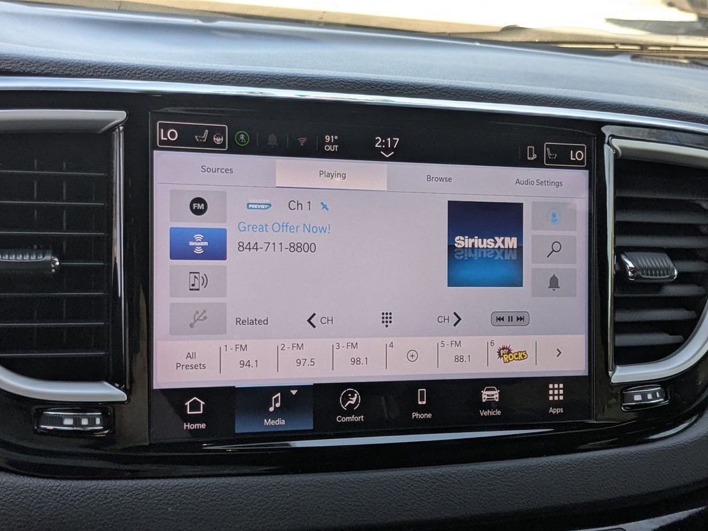 Thumbnail: 2025 Chrysler Pacifica - 19