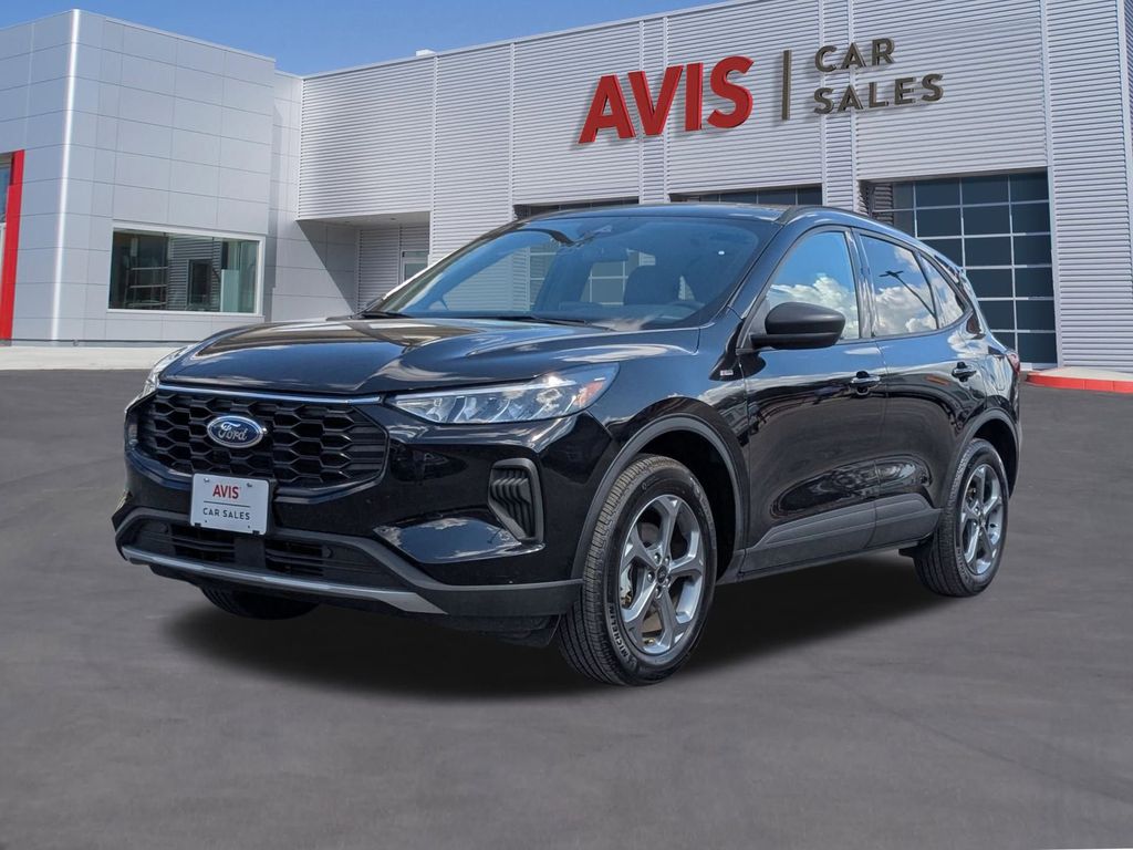 Thumbnail: 2025 Ford Escape - 1