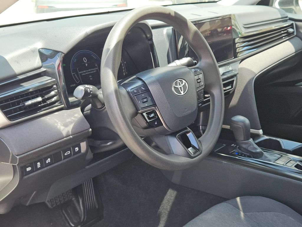 Thumbnail: 2025 Toyota Camry - 13
