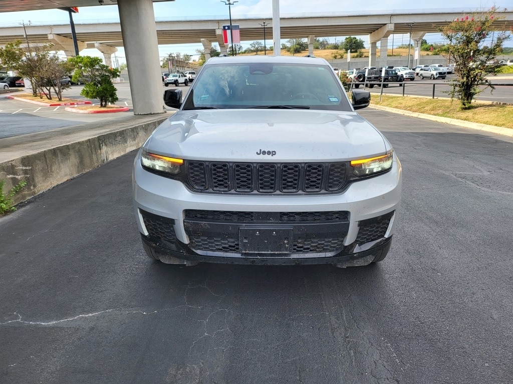 Thumbnail: 2024 Jeep Grand Cherokee L - 2
