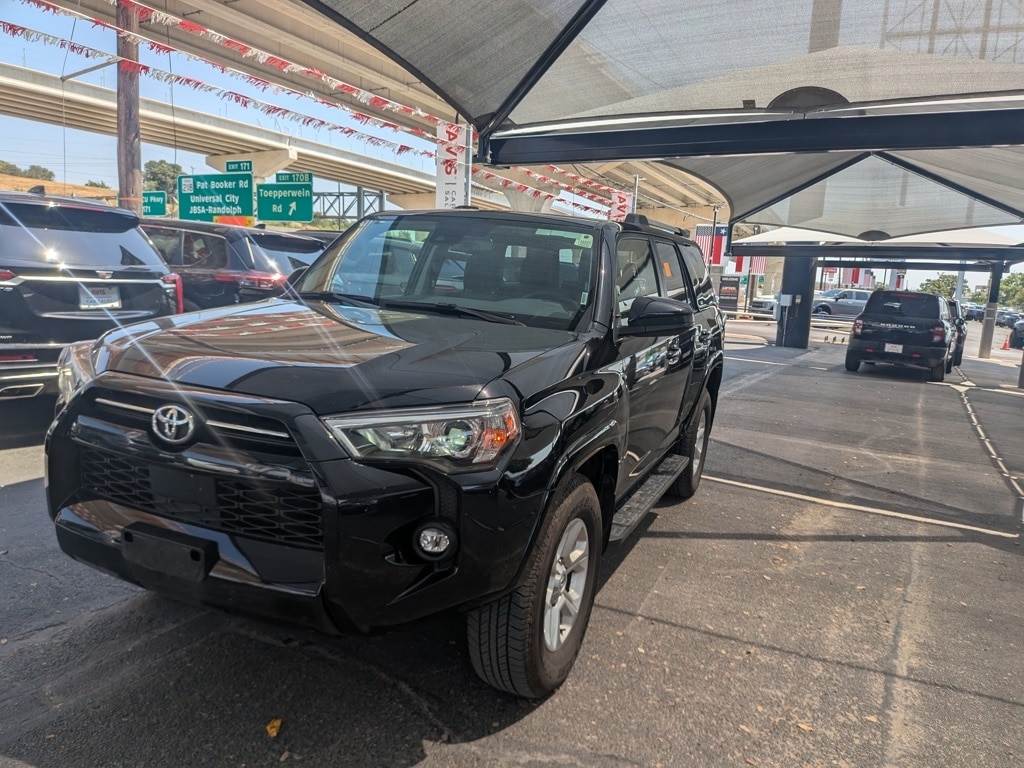 Thumbnail: 2024 Toyota 4Runner - 1