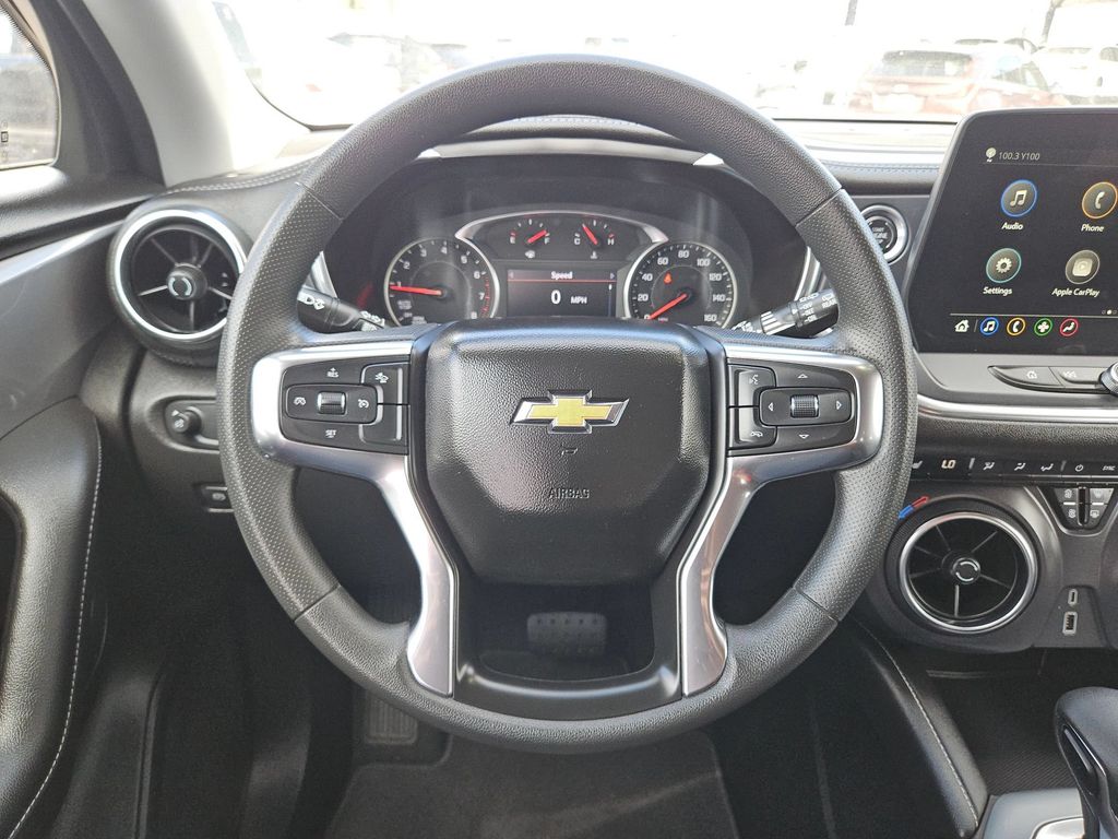 Thumbnail: 2025 Chevrolet Blazer - 23