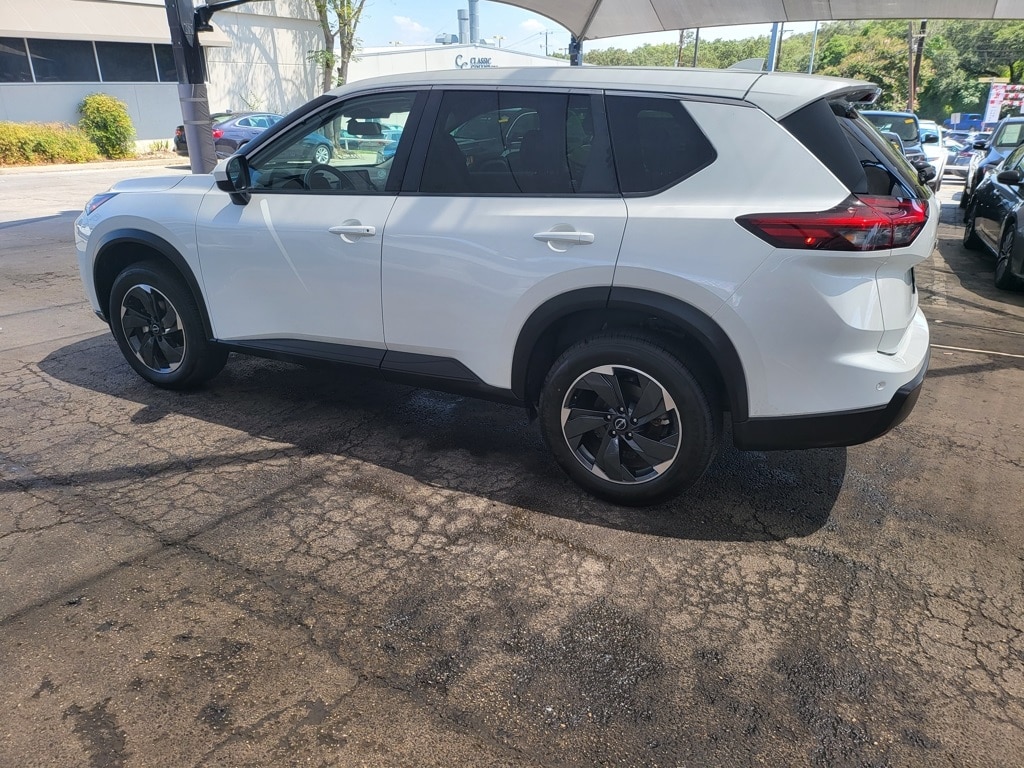 Thumbnail: 2024 Nissan Rogue - 6