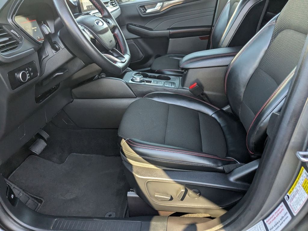 Thumbnail: 2025 Ford Escape - 11