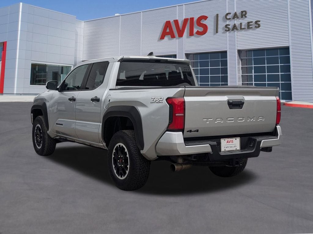 Thumbnail: 2025 Toyota Tacoma - 3