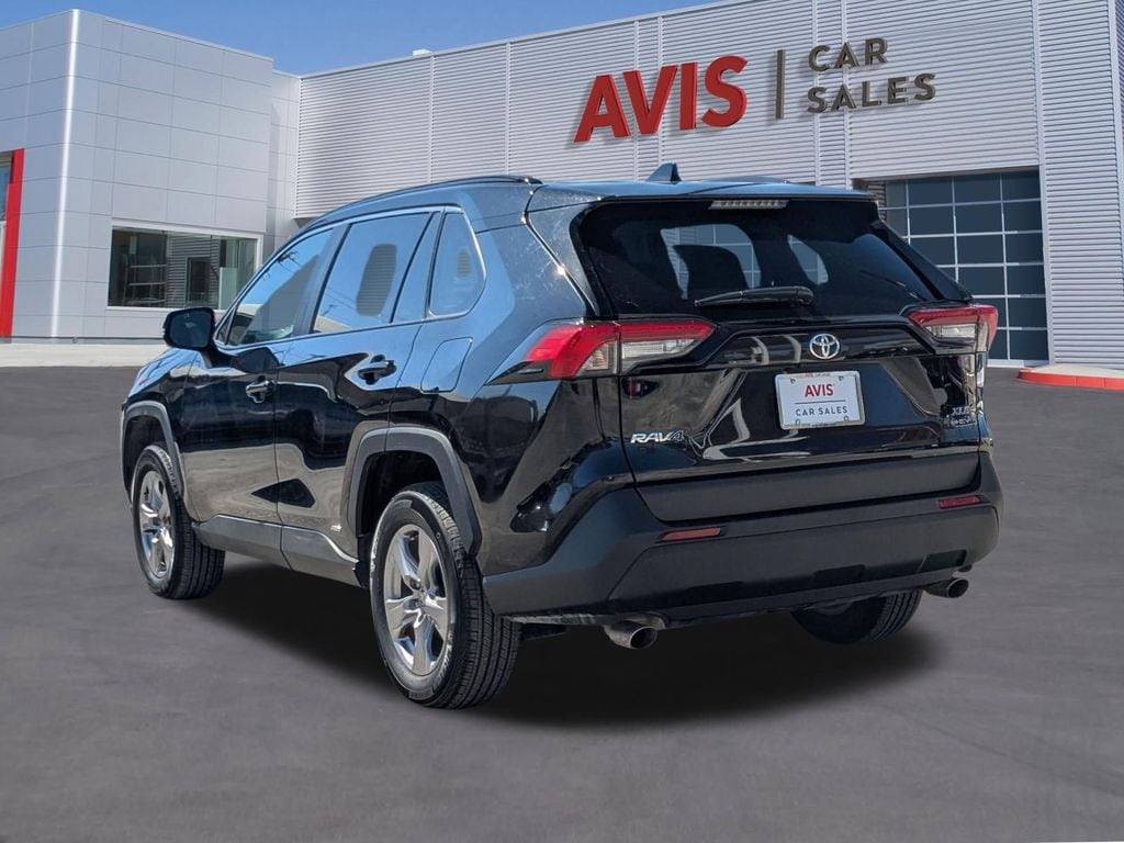 Thumbnail: 2025 Toyota RAV4 - 3