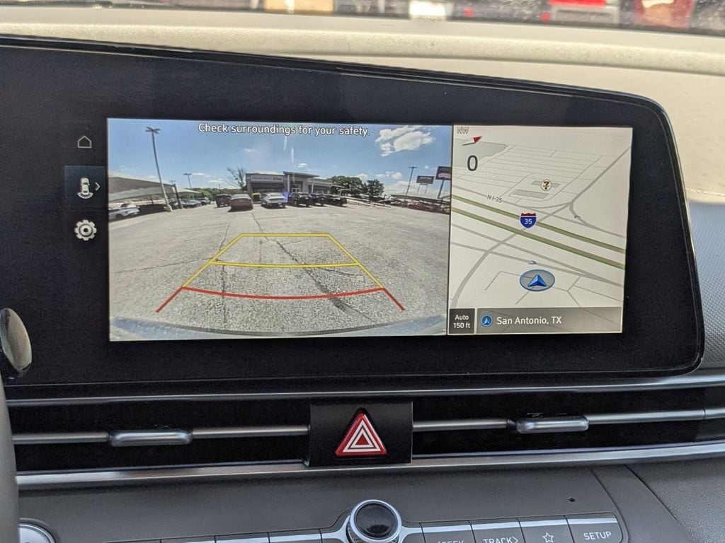 Thumbnail: 2025 Hyundai Elantra - 21