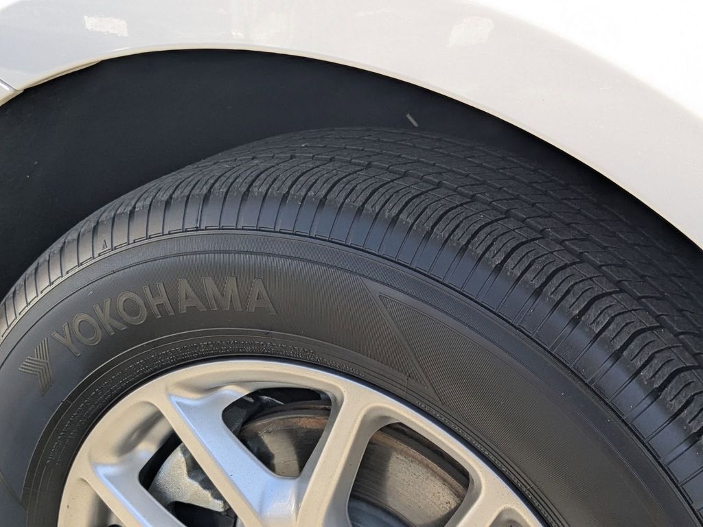 Thumbnail: 2025 Chrysler Pacifica - 29