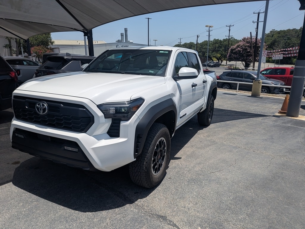 Thumbnail: 2024 Toyota Tacoma - 4