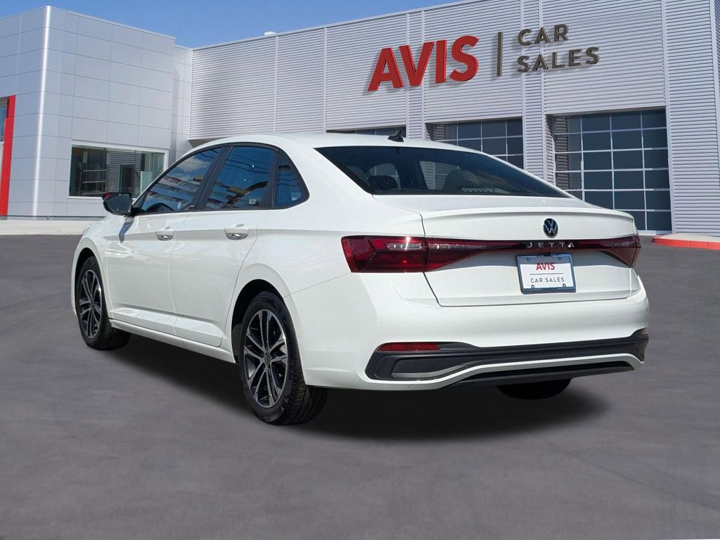Thumbnail: 2025 Volkswagen Jetta - 3