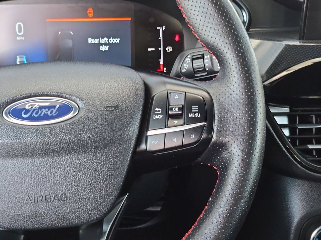 2025 Ford Escape ST-Line - Photo 24