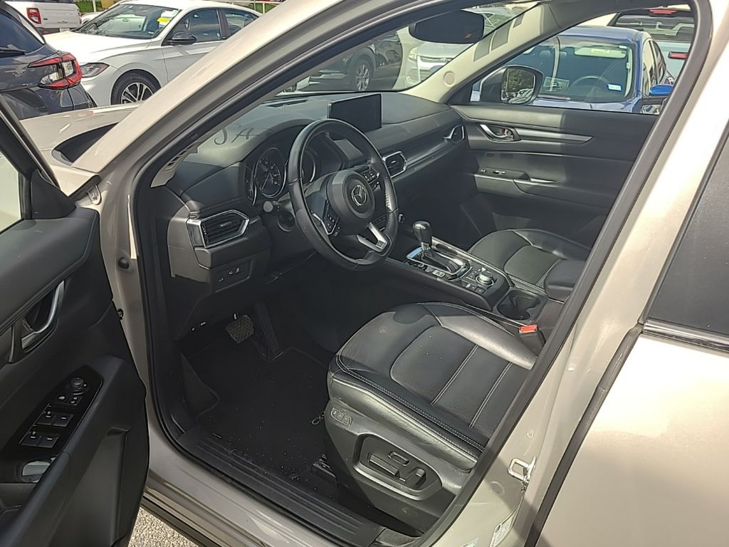 Thumbnail: 2025 Mazda CX-5 - 3