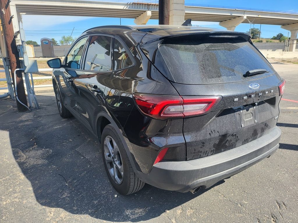 Thumbnail: 2025 Ford Escape - 11