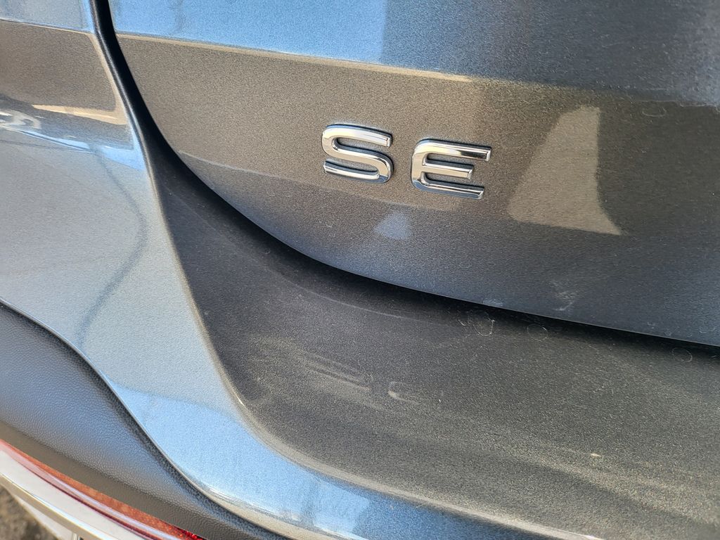 Thumbnail: 2025 Volkswagen Taos - 12